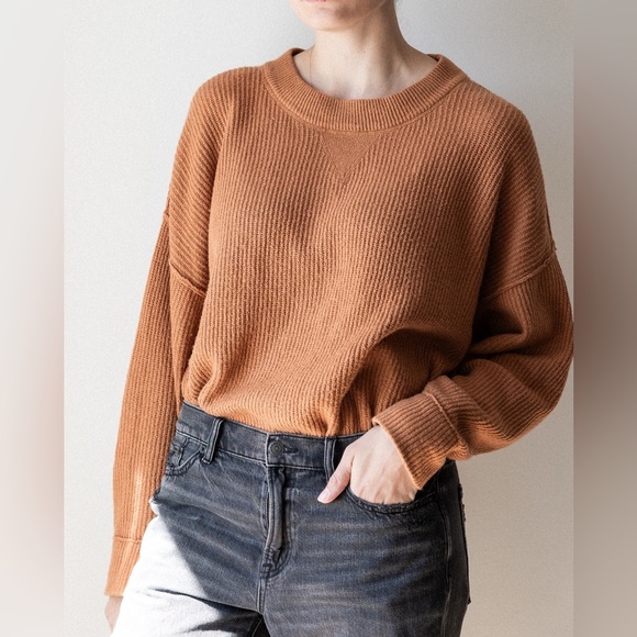 Aerie Oversized Orange Knit Sweater - Picture 6 of 7